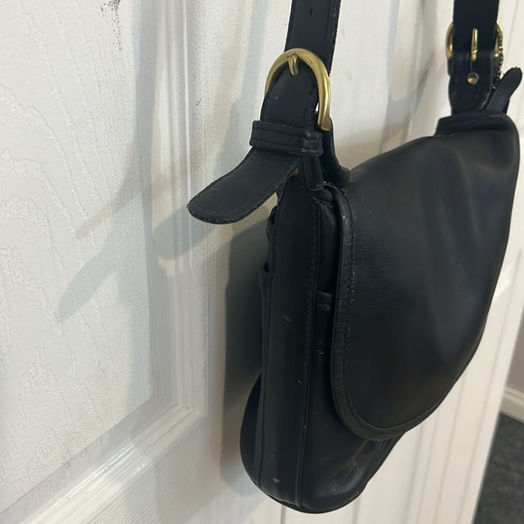 Vintage Coach Fletcher Black Leather Flap Bag - Picture 4 of 14